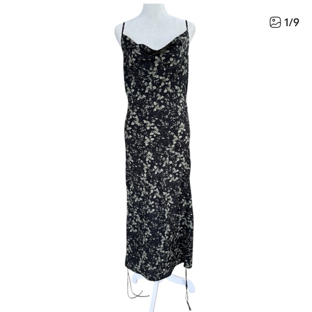 Elegant Floral Maxi Dress - Black and Cream